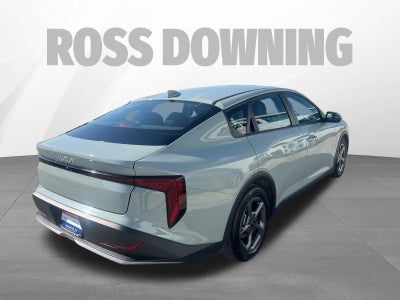 2025 Kia K4 LXS
