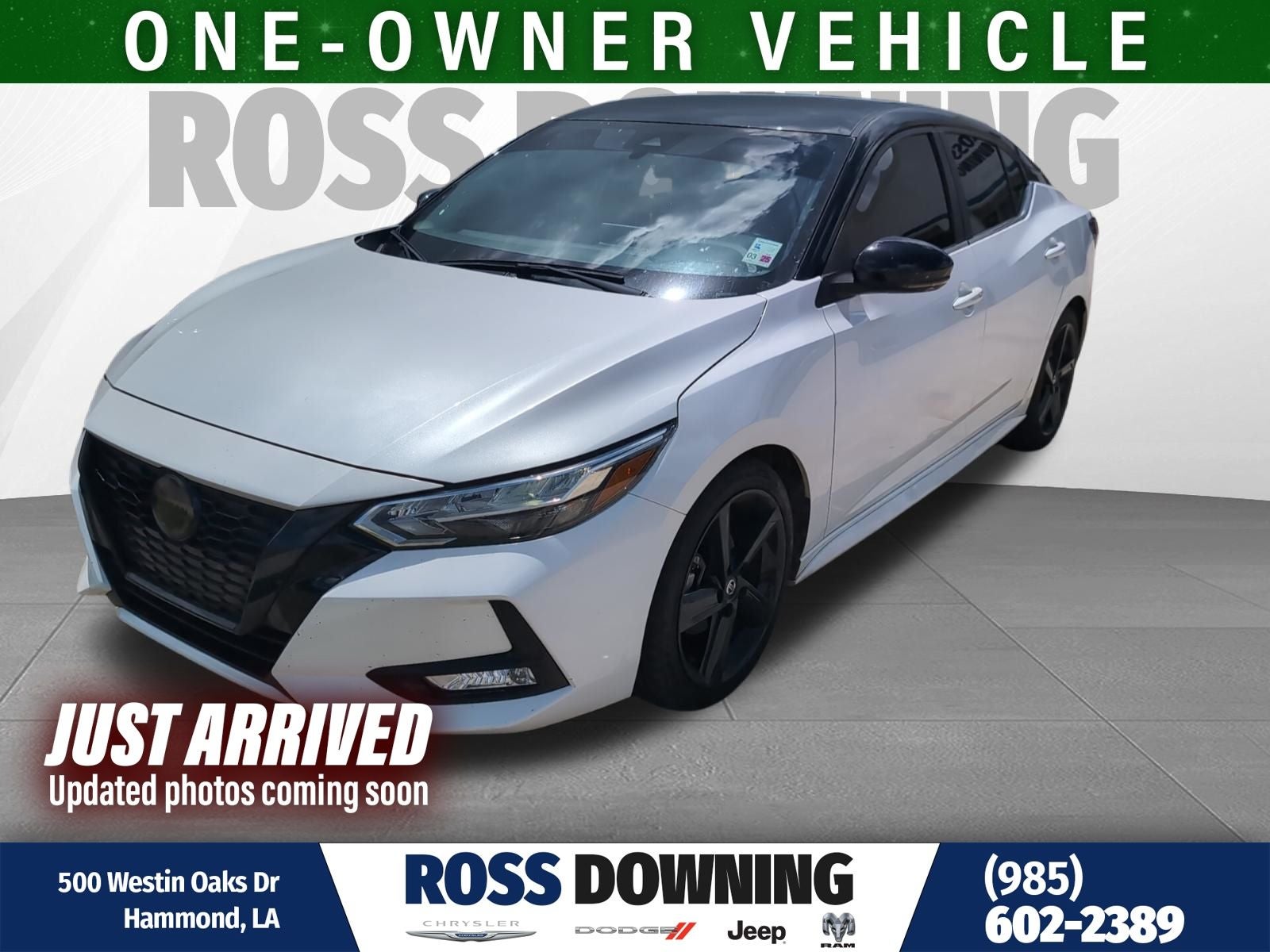 2023 Nissan Sentra SR CVT's photo