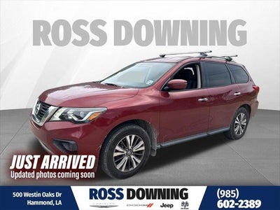 2017 Nissan Pathfinder S