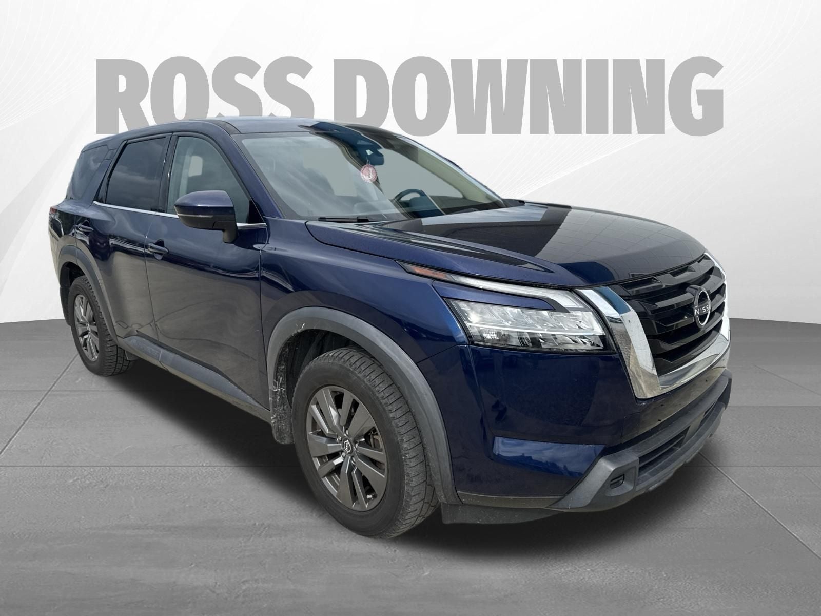 2022 Nissan Pathfinder S