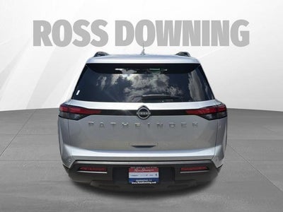 2025 Nissan Pathfinder SV FWD