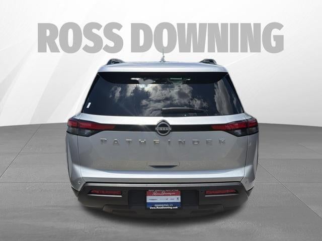 2025 Nissan Pathfinder SV FWD