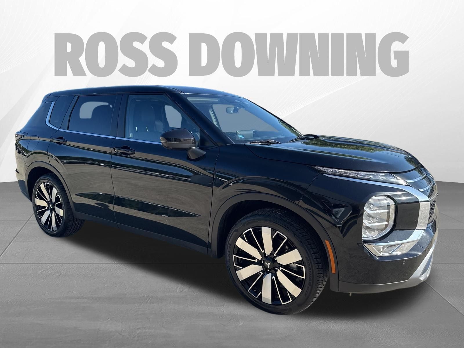 2025 Mitsubishi Outlander SE