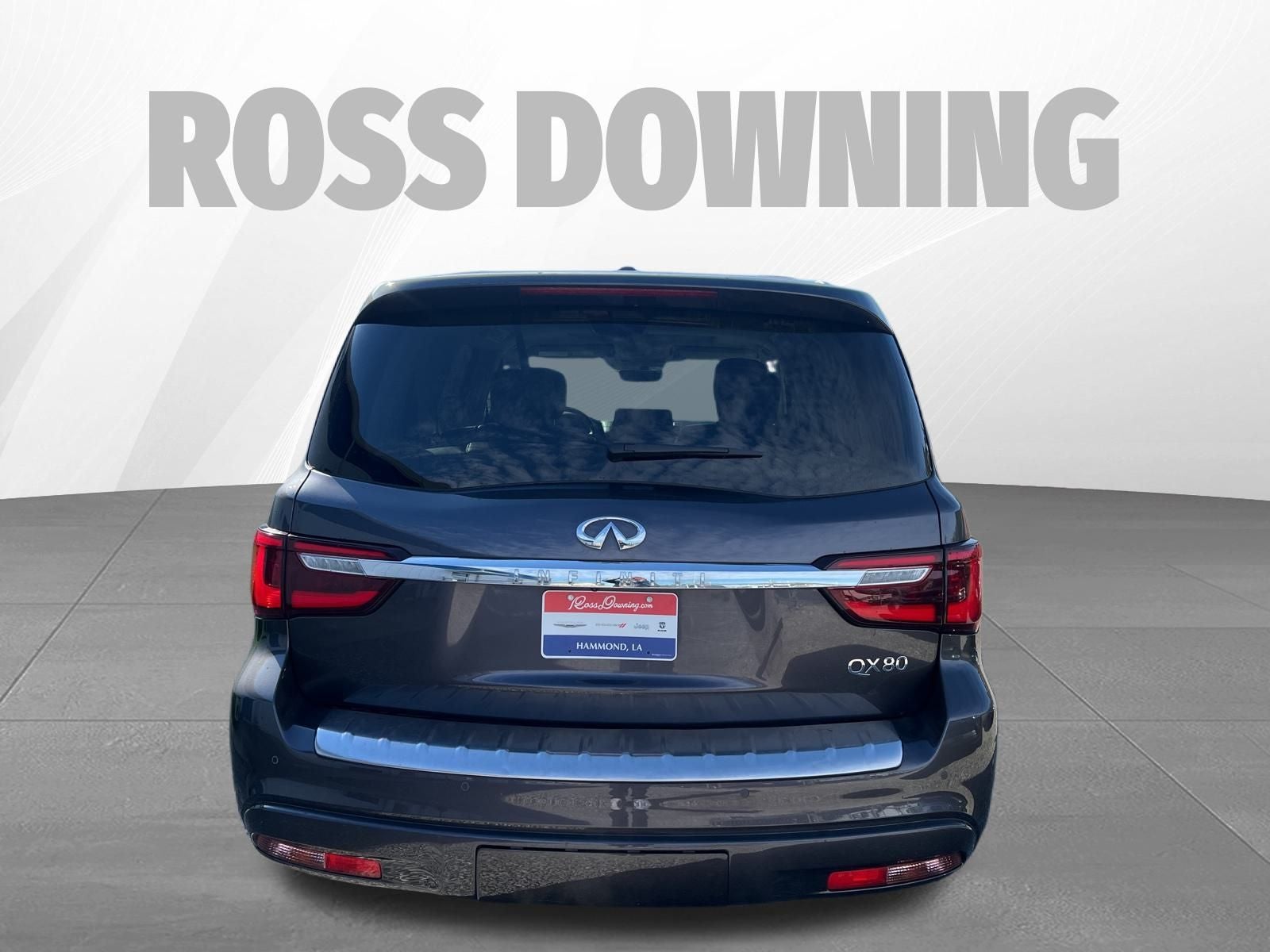 2024 INFINITI QX80 LUXE