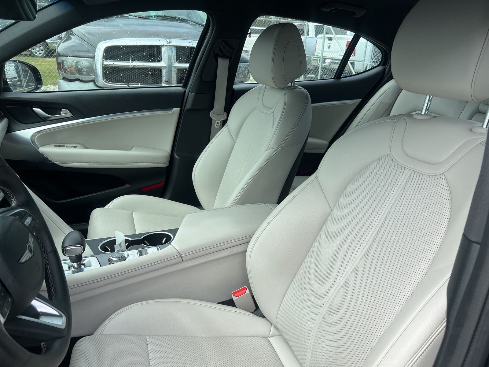 2025 Genesis G70 2.5T