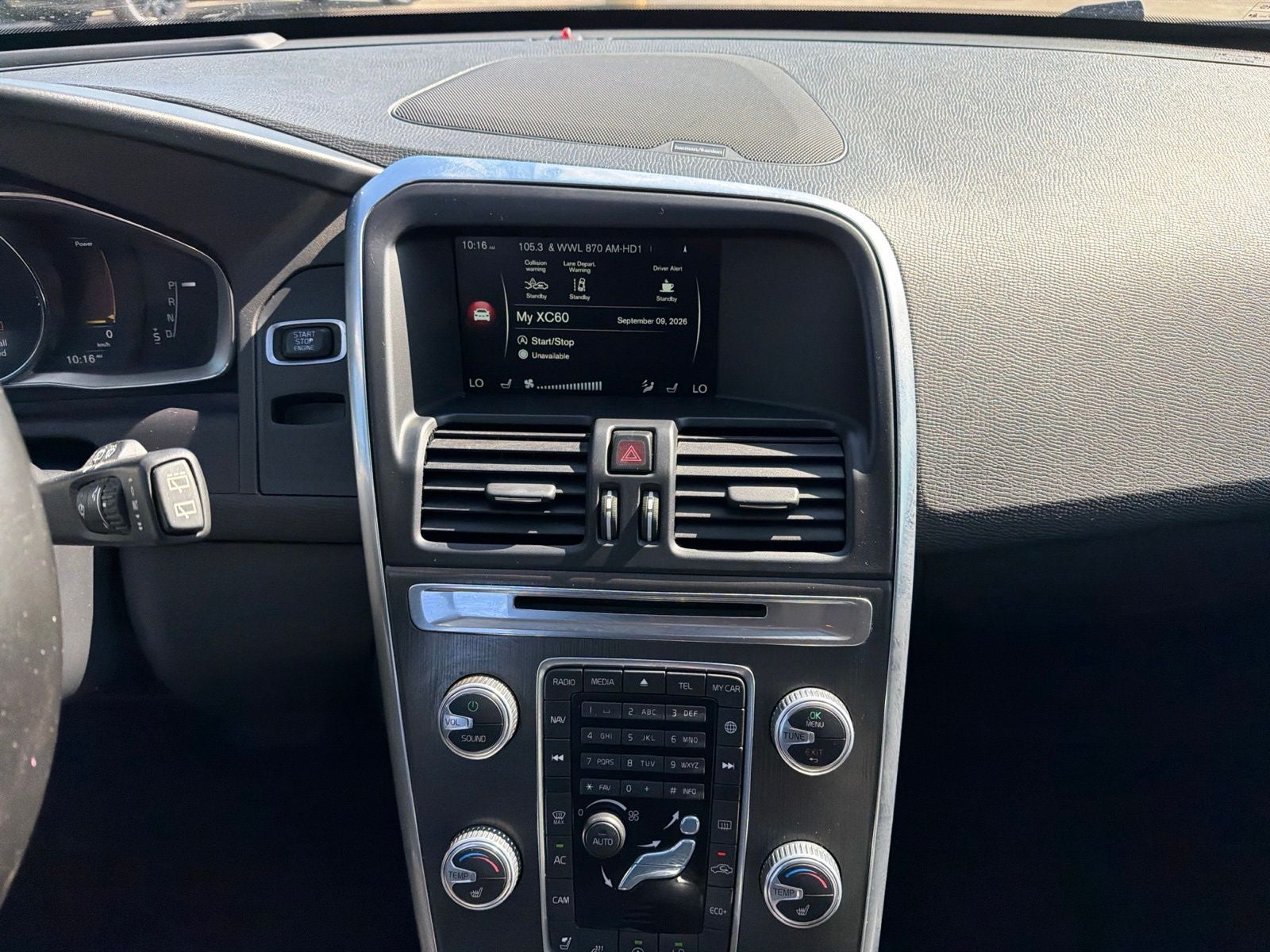 2016 Volvo XC60 T5 Drive-E Platinum
