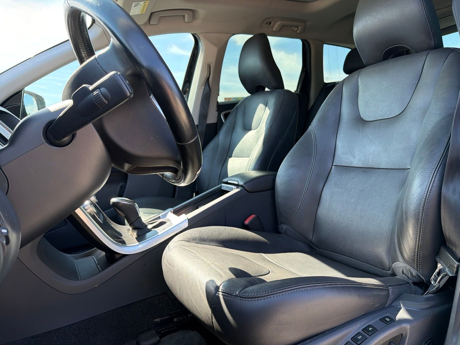 2016 Volvo XC60 T5 Drive-E Platinum